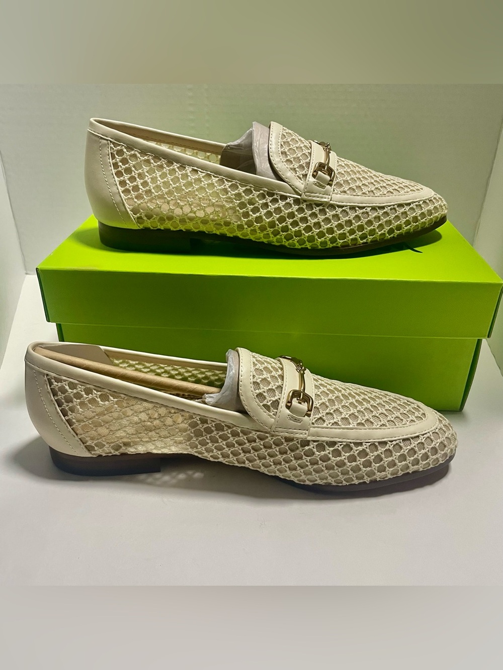 Sam Edelman Mesh Loafer Buckle
Almond Toe Ivory Flats Women's Size 7